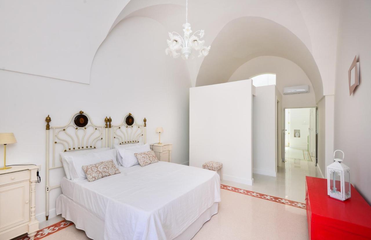 Palazzo Greco - Luxury Apartments With Sea-View Ostuni Exteriér fotografie