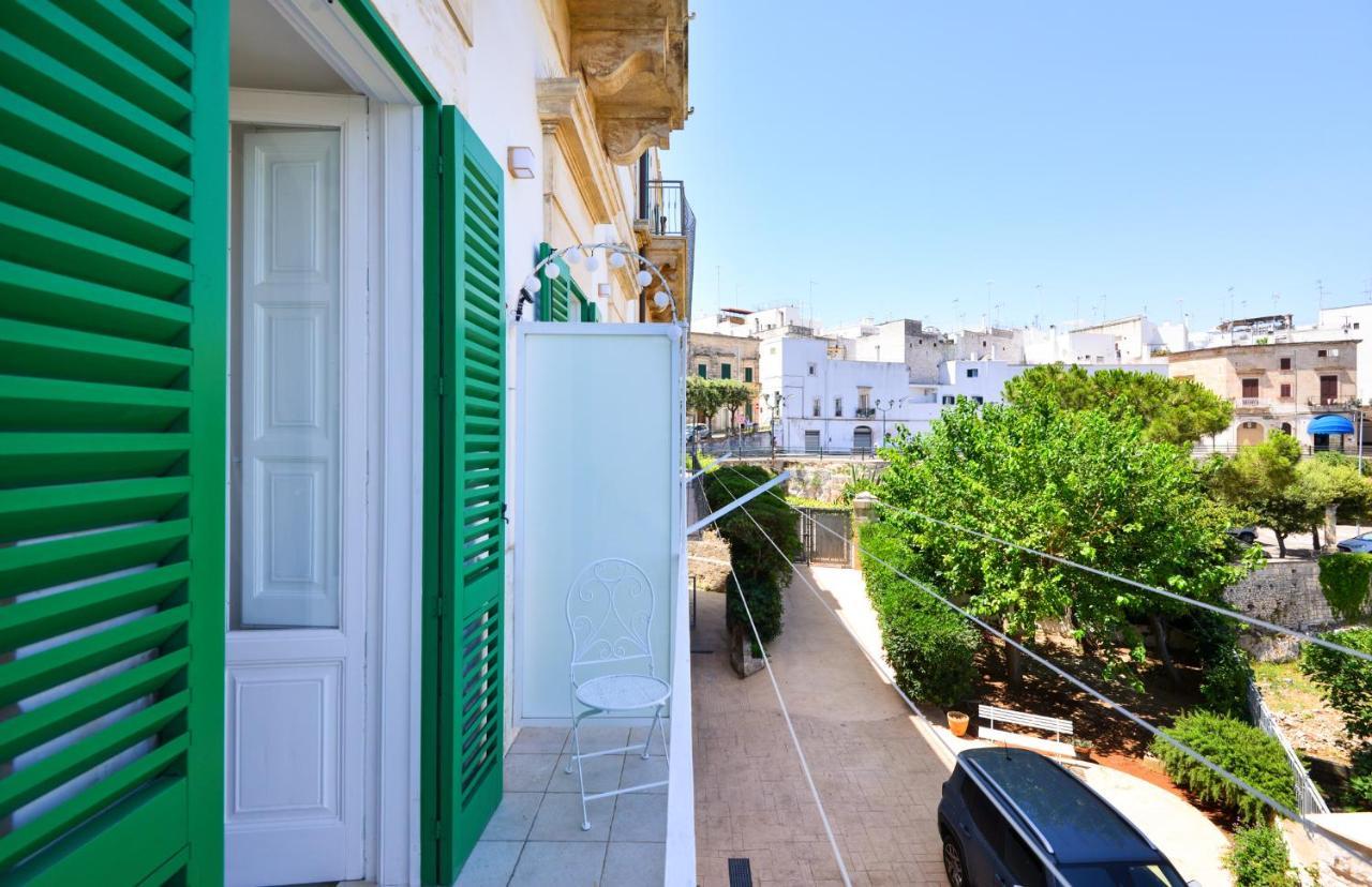 Palazzo Greco - Luxury Apartments With Sea-View Ostuni Exteriér fotografie