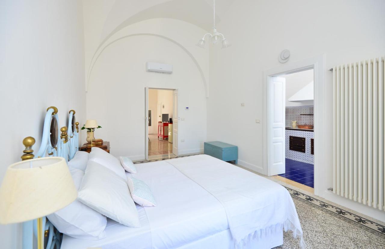 Palazzo Greco - Luxury Apartments With Sea-View Ostuni Exteriér fotografie